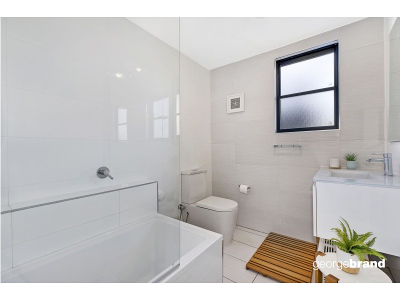 252 Del Monte Place, Copacabana NSW 2251