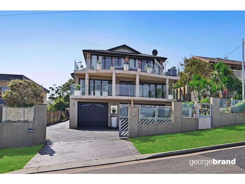 2/4 Ladera Drive, Copacabana NSW 2251