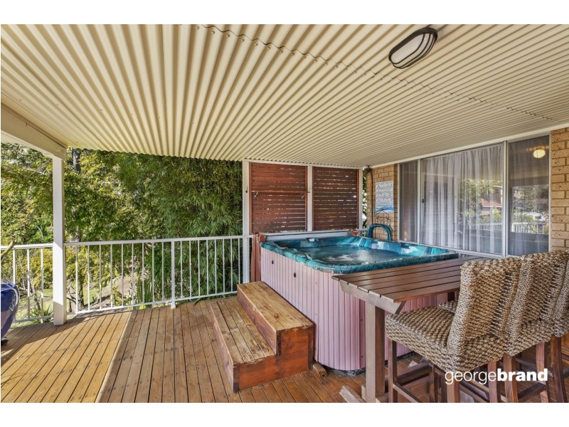 16 Ladera Drive, Copacabana NSW 2251
