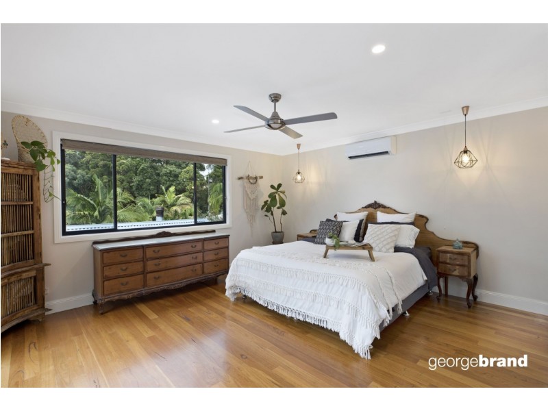 10 Birdland Close, Copacabana NSW 2251