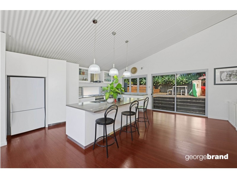 15 Walder Crescent, Avoca Beach NSW 2251
