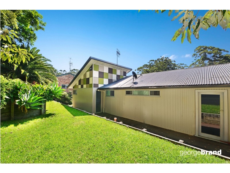 15 Walder Crescent, Avoca Beach NSW 2251