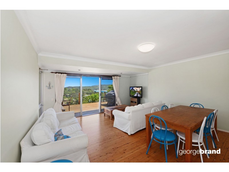22 Vista Avenue, Copacabana NSW 2251