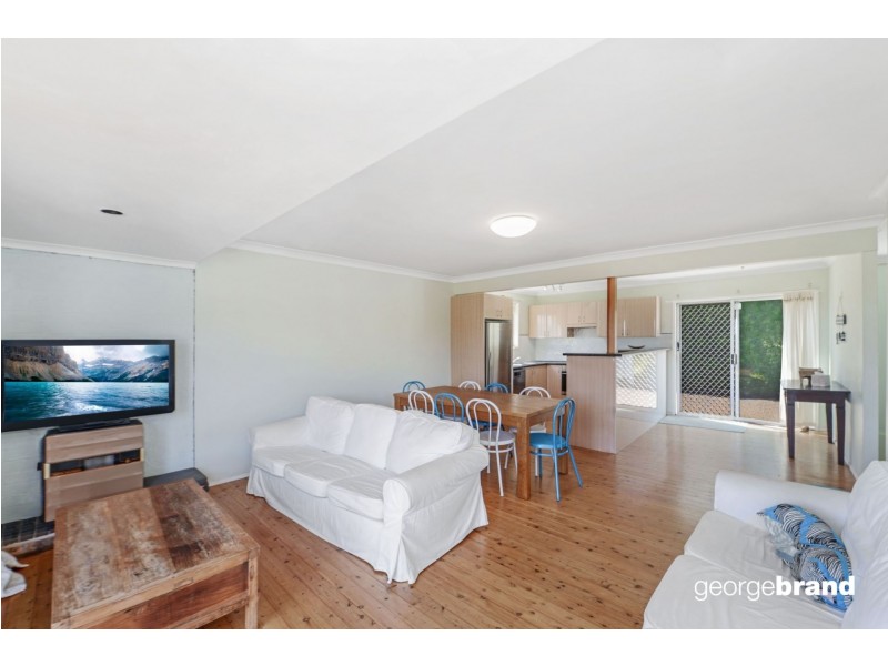 22 Vista Avenue, Copacabana NSW 2251