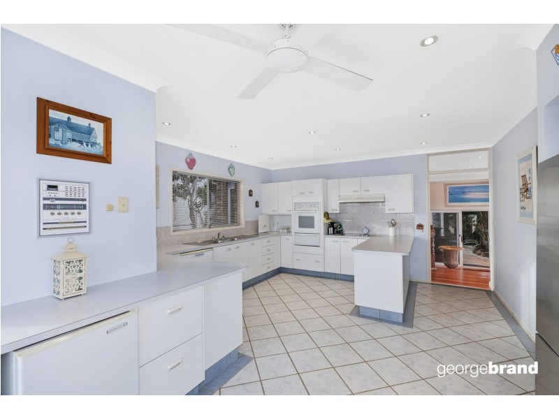 28 Vista Avenue, Copacabana NSW 2251