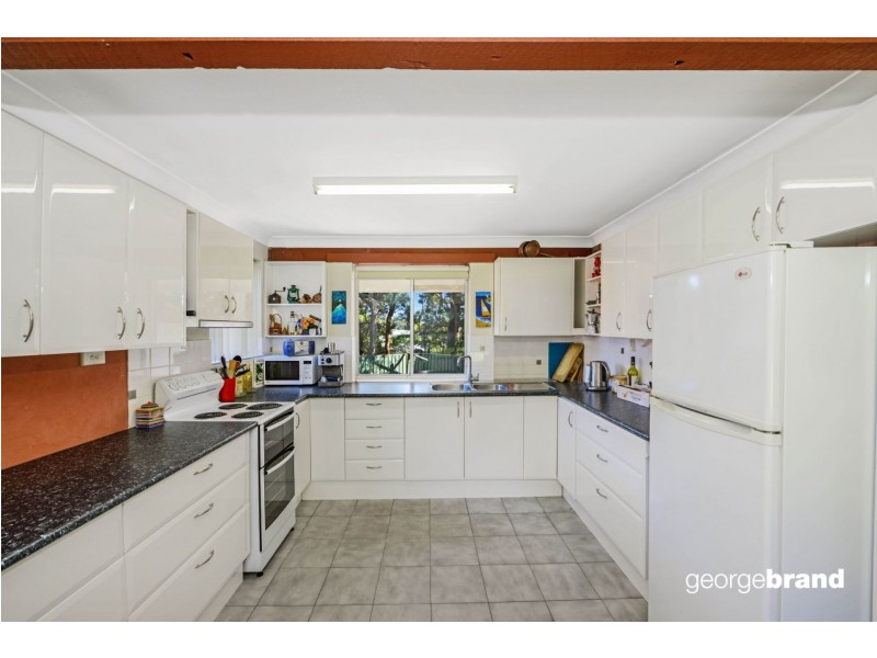 37 Segura St, Copacabana NSW 2251