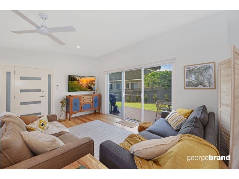 18 Segura Street, Copacabana NSW 2251
