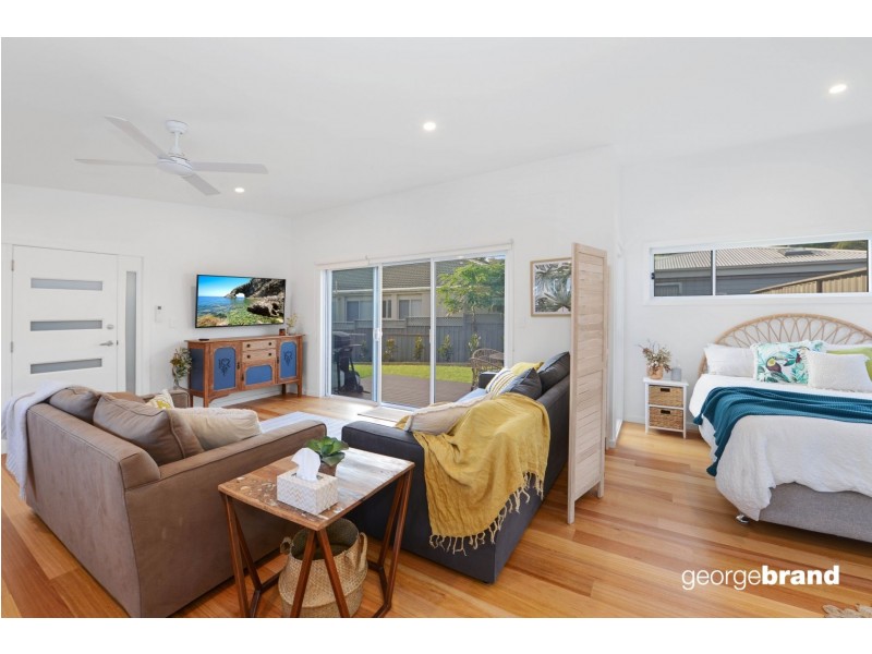 18 Segura Street, Copacabana NSW 2251