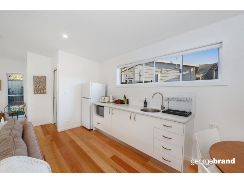 18 Segura Street, Copacabana NSW 2251