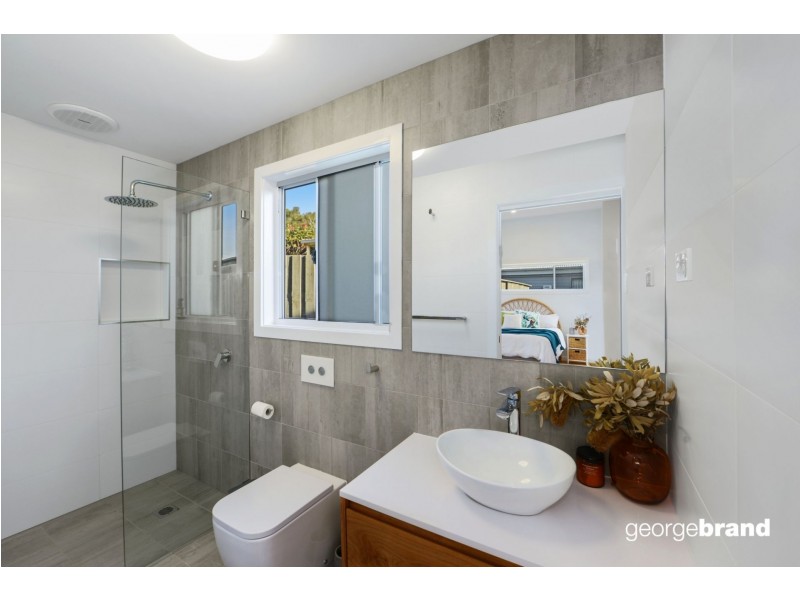 18 Segura Street, Copacabana NSW 2251