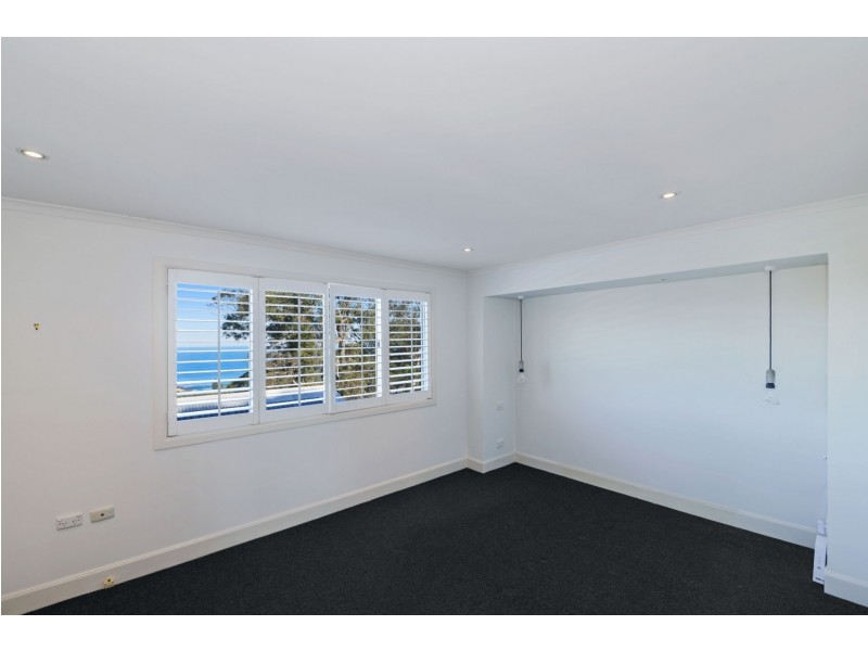 10 Munyana St, Copacabana NSW 2251