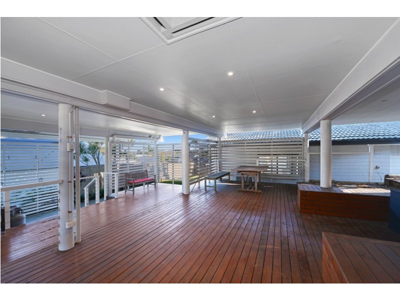 10 Munyana St, Copacabana NSW 2251