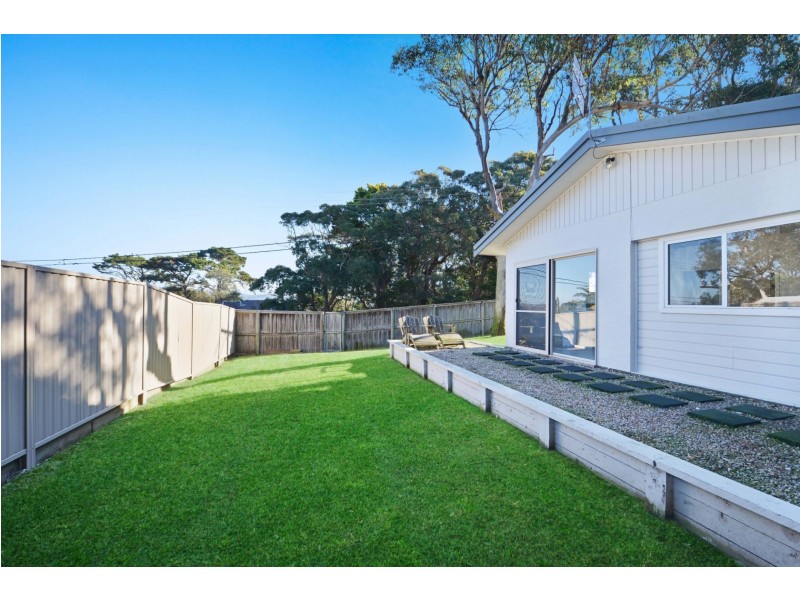 10 Munyana St, Copacabana NSW 2251