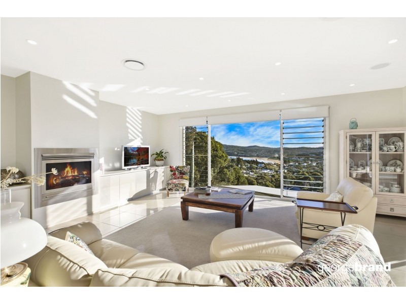 18 Vista Avenue, Copacabana NSW 2251