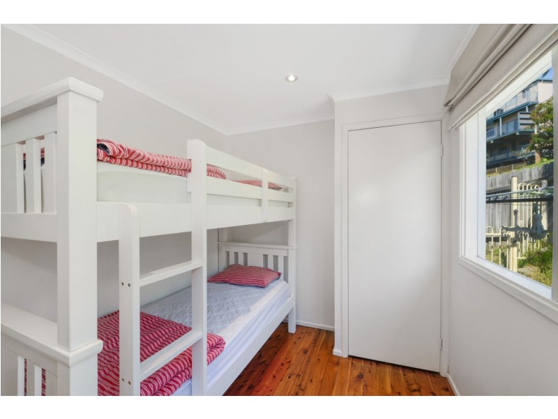 2 The Glade, Copacabana NSW 2251