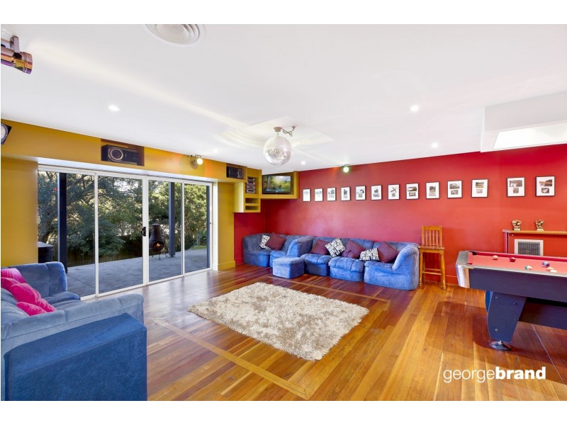 16 Fiesta Crescent, Copacabana NSW 2251