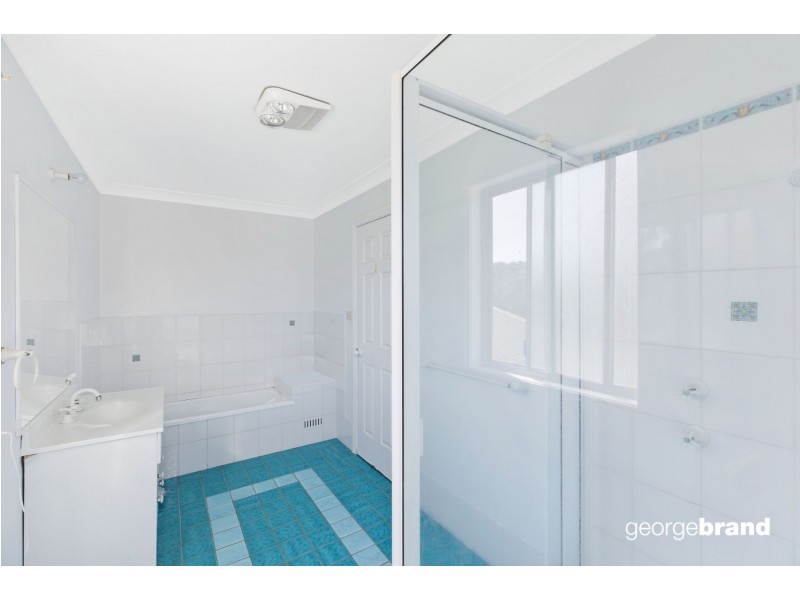 18 Del Rio Drive, Copacabana NSW 2251