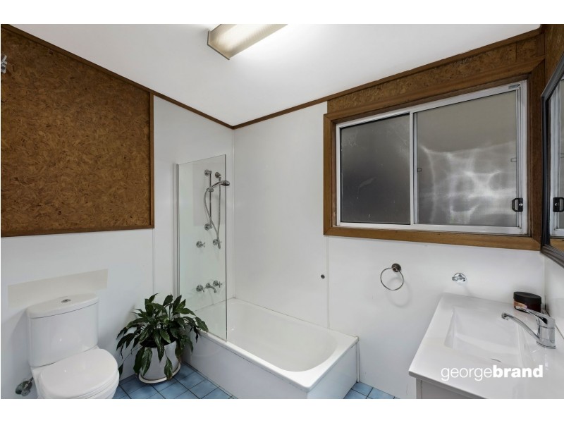 49 Circulo Drive, Copacabana NSW 2251