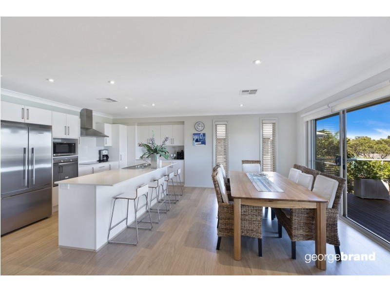 3 Vista Avenue, Copacabana NSW 2251