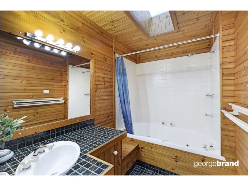 86 Vista Avenue North, Copacabana NSW 2251