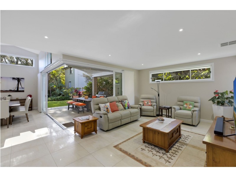 38 Del Rio Drive, Copacabana NSW 2251