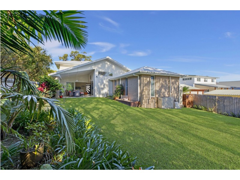 38 Del Rio Drive, Copacabana NSW 2251
