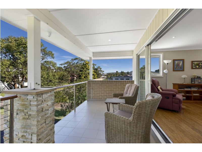 38 Del Rio Drive, Copacabana NSW 2251
