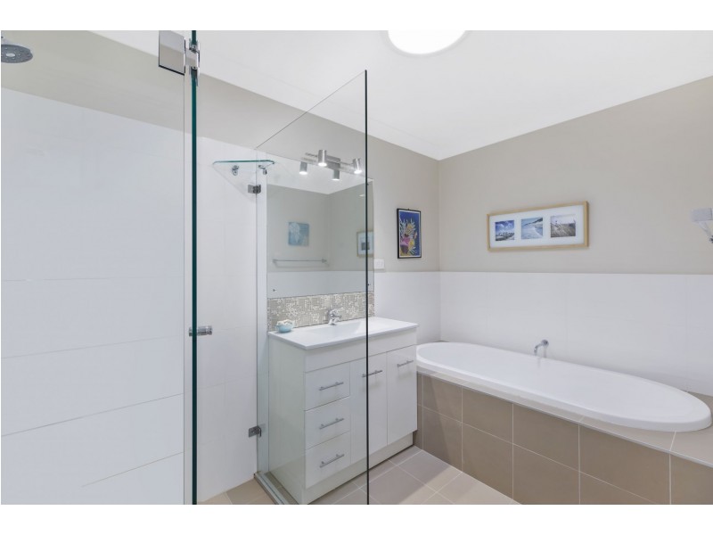 38 Del Rio Drive, Copacabana NSW 2251