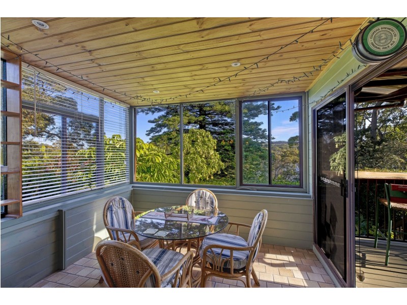 168 Copacabana Drive, Copacabana NSW 2251