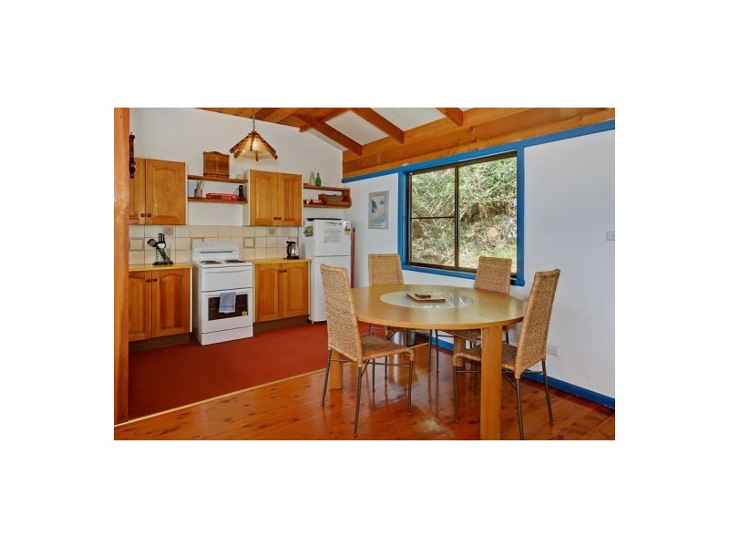 80 Riverview Ave, Dangar Island NSW 2083