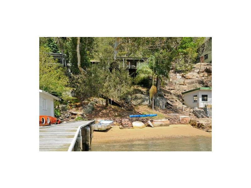 80 Riverview Ave, Dangar Island NSW 2083