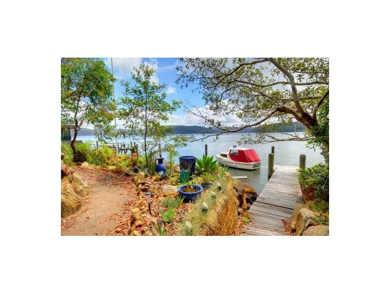 77 Little Wobby Beach, Brooklyn NSW 2083