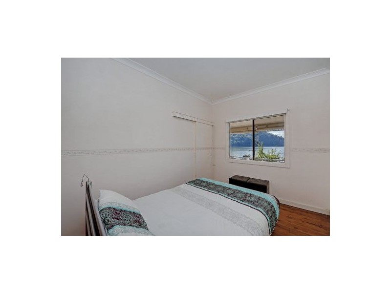 8 Marra Marra Creek, Berowra Waters NSW 2082