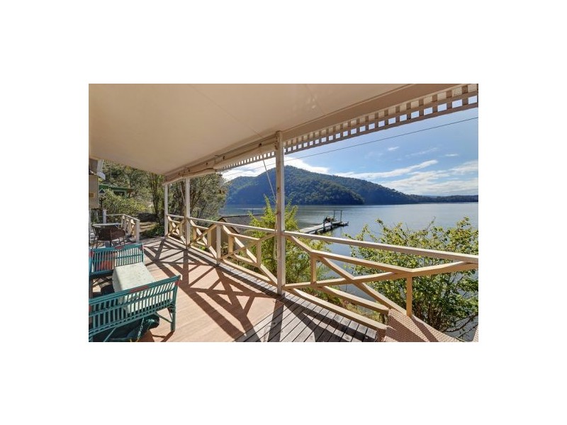 8 Marra Marra Creek, Berowra Waters NSW 2082