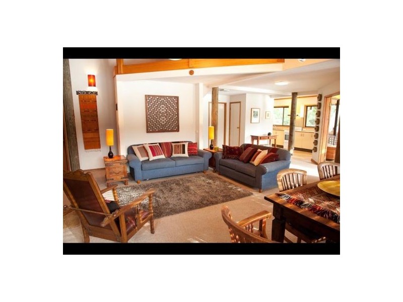 737 The Tree House, Gunderman NSW 2775