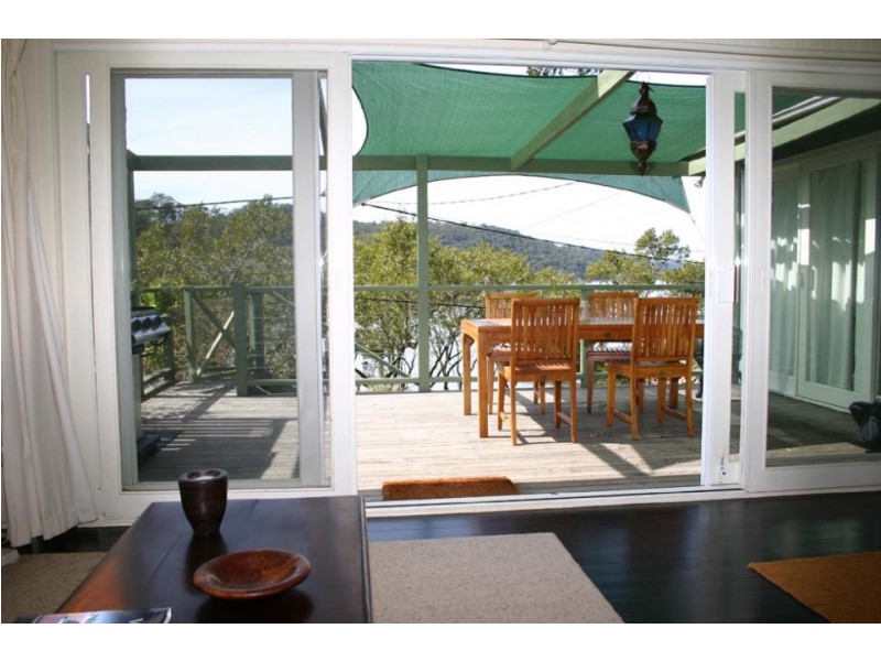15 Left Bank, Milsons Passage NSW 2083