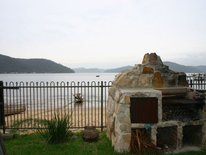 77 MALABAR Grantham Crescent, Dangar Island NSW 2083