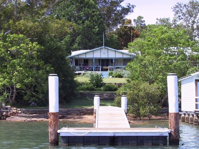 17 Ferryview, Dangar Island NSW 2083