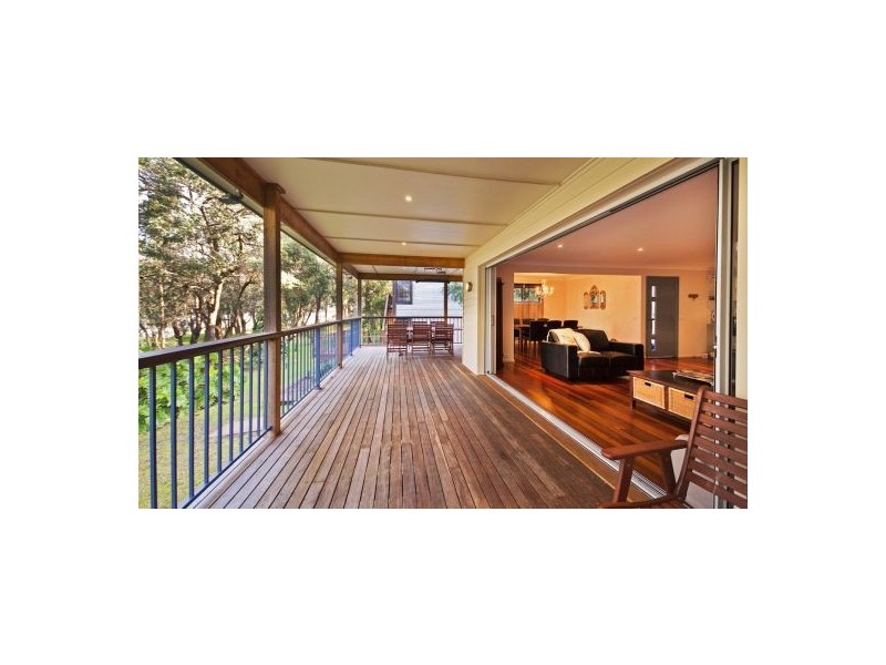 9 Kalinda Rd, Bar Point NSW 2083