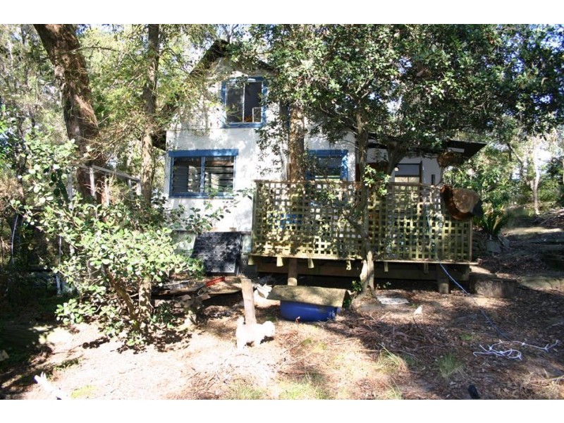 11 Riverview Ave, Dangar Island NSW 2083