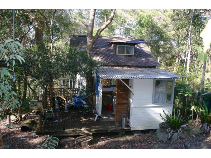 11 Riverview Ave, Dangar Island NSW 2083