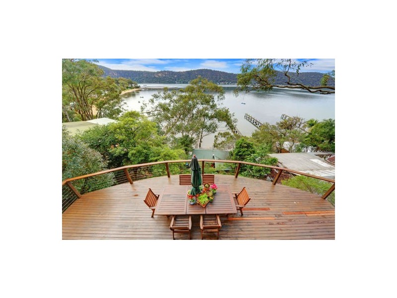 142 Riverview Ave, Dangar Island NSW 2083