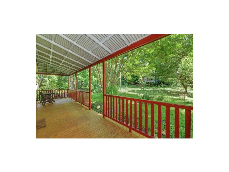 8 Baroona Street, Dangar Island NSW 2083