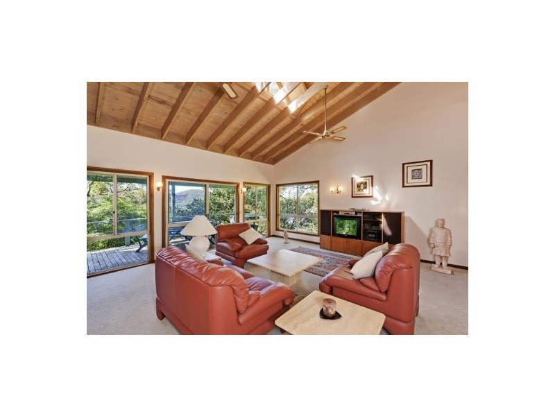 160 Riverview Ave, Dangar Island NSW 2083