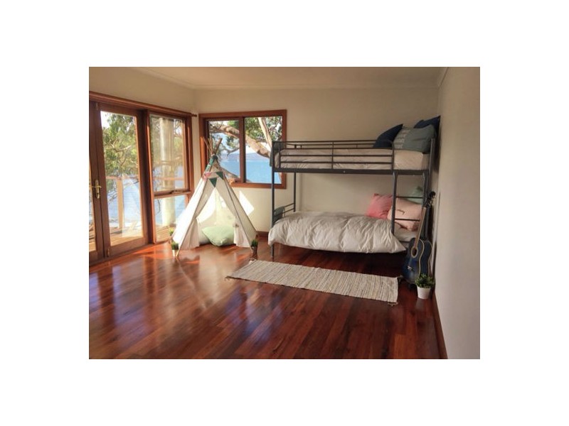 128 Riverview Ave, Dangar Island NSW 2083