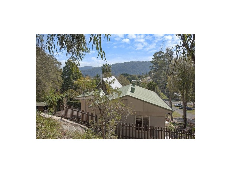 24 William Street, Brooklyn NSW 2083