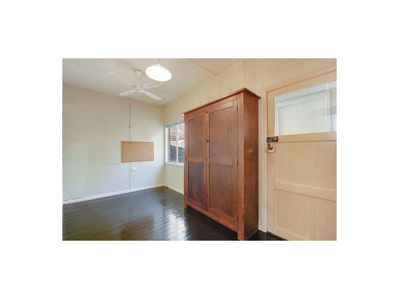 24 William Street, Brooklyn NSW 2083