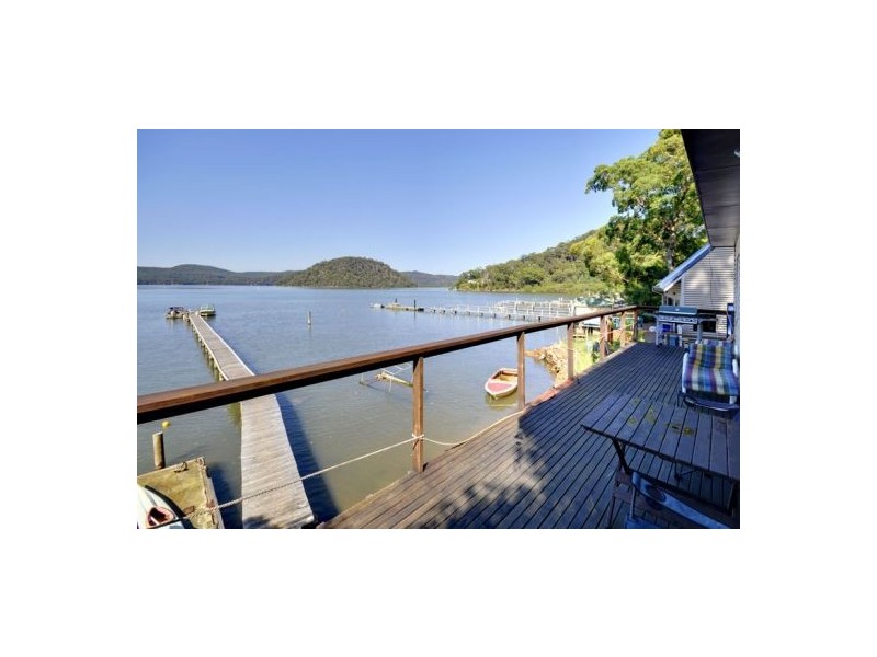 Cogra Bay NSW 2083