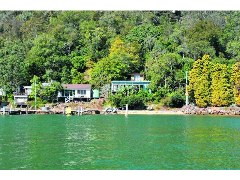 7 Little Wobby via, Brooklyn NSW 2083