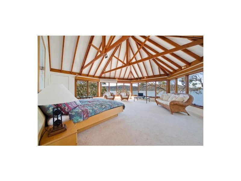 124&126 Riverview Ave, Dangar Island NSW 2083